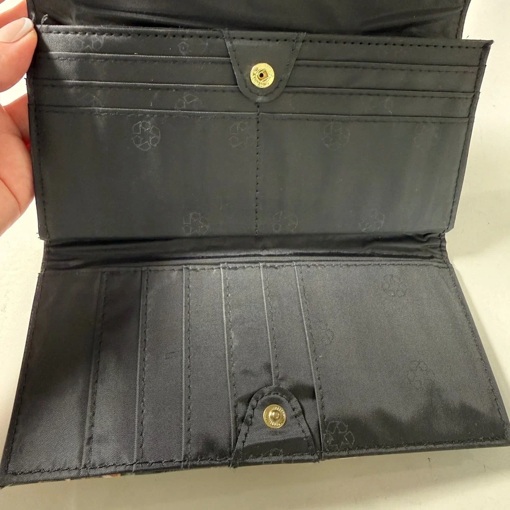 Mundi Black Floral Bird Patent Leather RFID Wallet Cash Coupons Receipts NWOT
